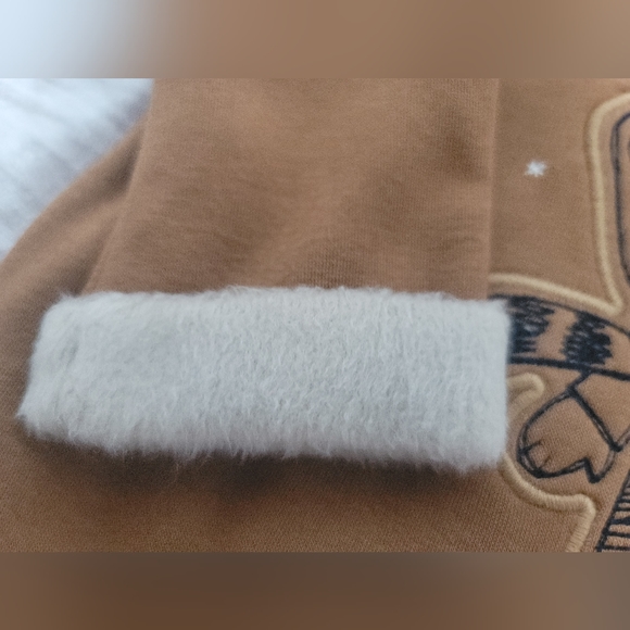 (NWT) Baby Gap Fleece lined onsie 3-6 months - Picture 2 of 8